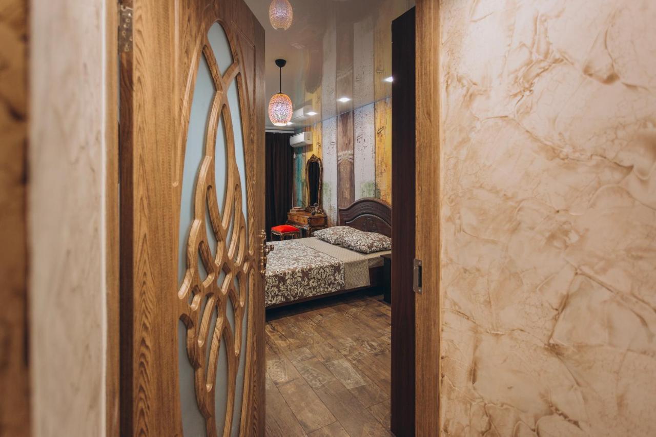 Luxe Apartments 5.26 Near Lavina 5 Floor Sumy Exterior photo